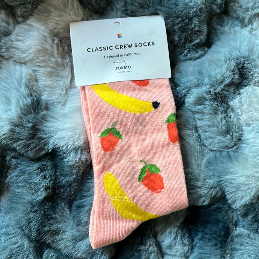 NWT POKETO Crew Socks (Fits 6-12)